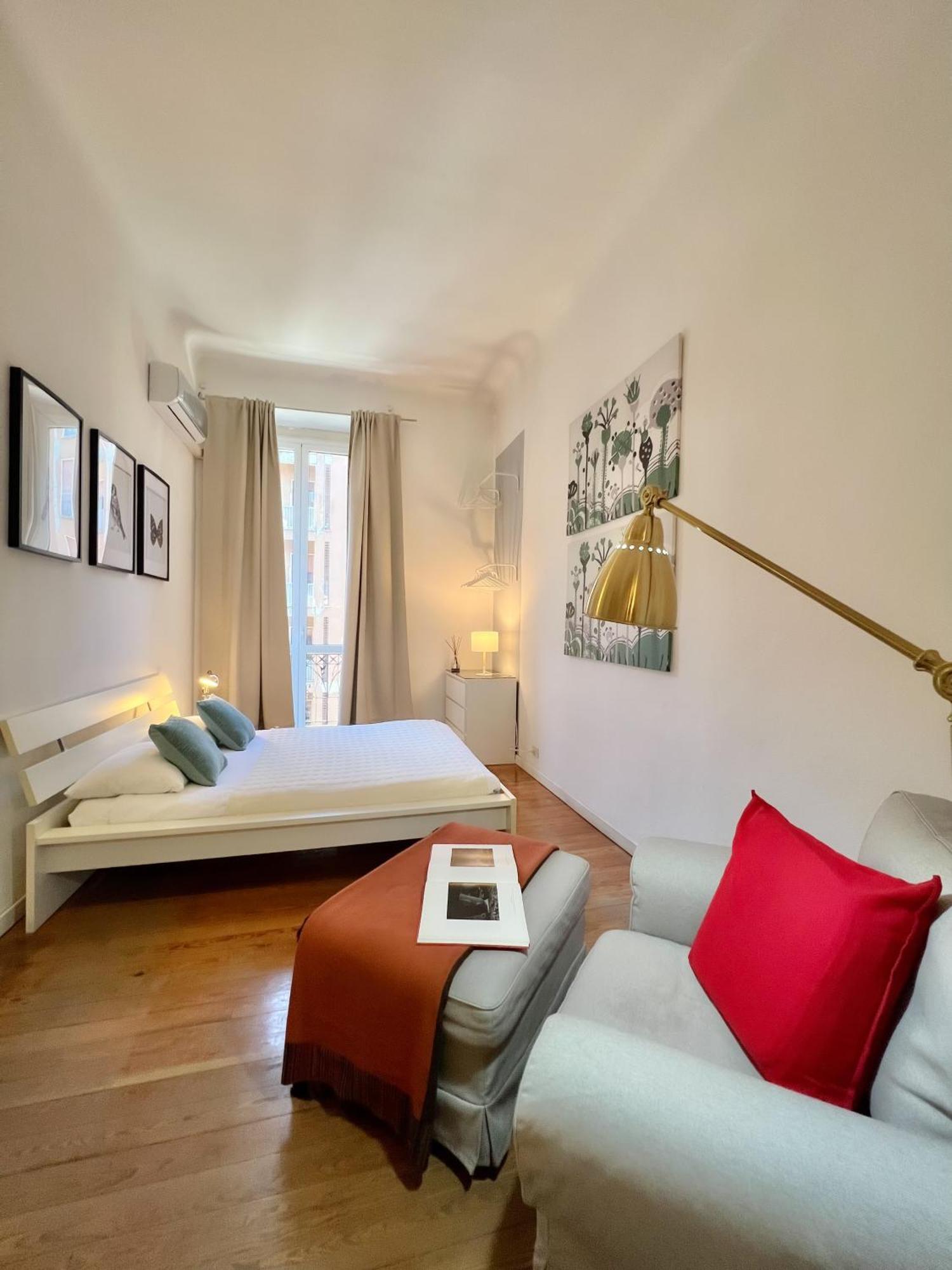 Comecasa 2 Bedrooms Apartment In Via Curtatone Милано Екстериор снимка